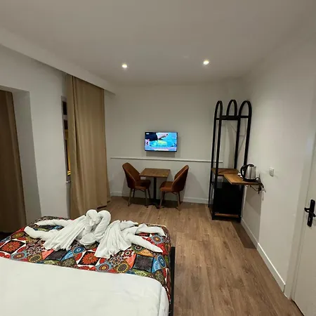 Moonhotelboutique 3*